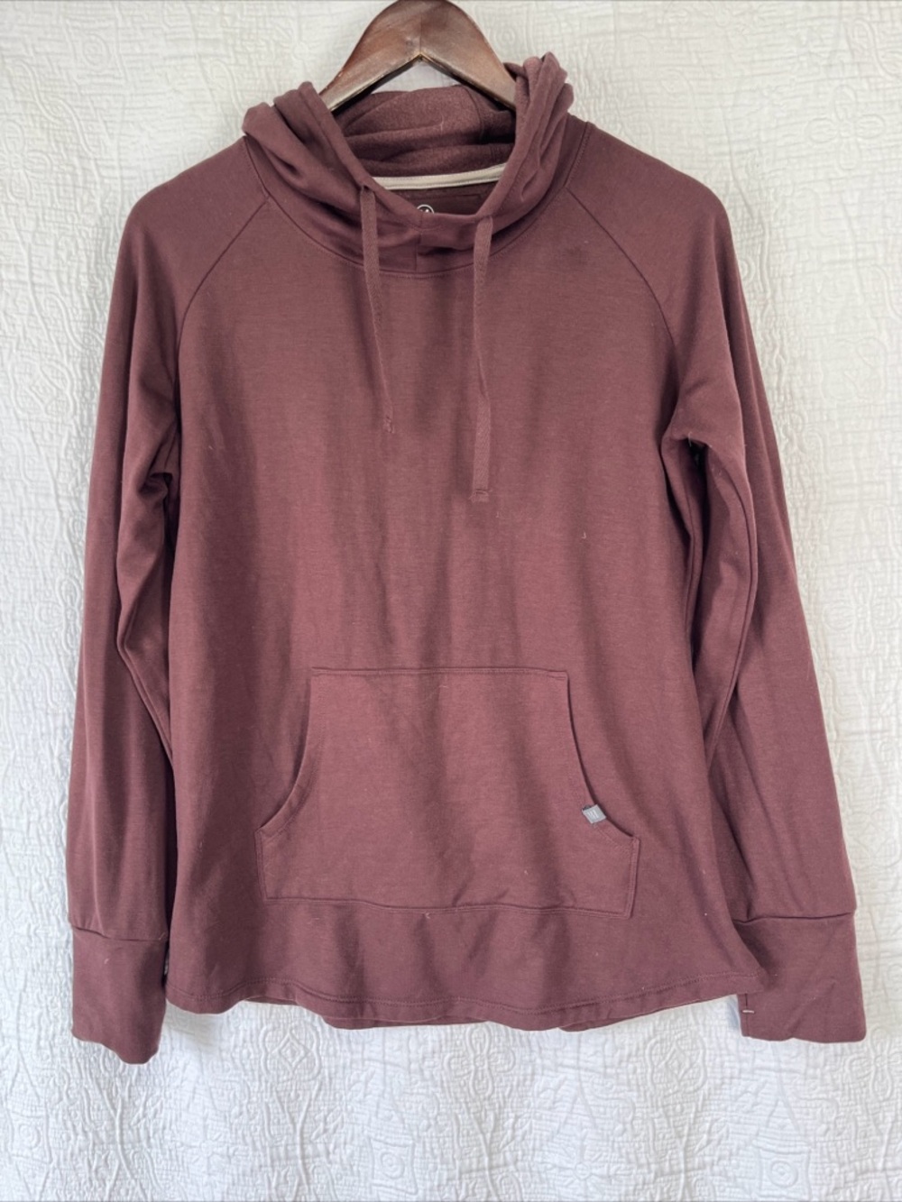 Free Fly Women M Hoodie Sweatshirt Kangaroo Pocket Pullover Purple Super Soft